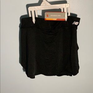 Girls 10-12 Newbalance dry skort